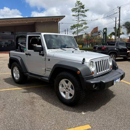 JEEP WRANGLER 3.8 SPORT 4X4 V6 12V GASOLINA 2P AUTOMATICO